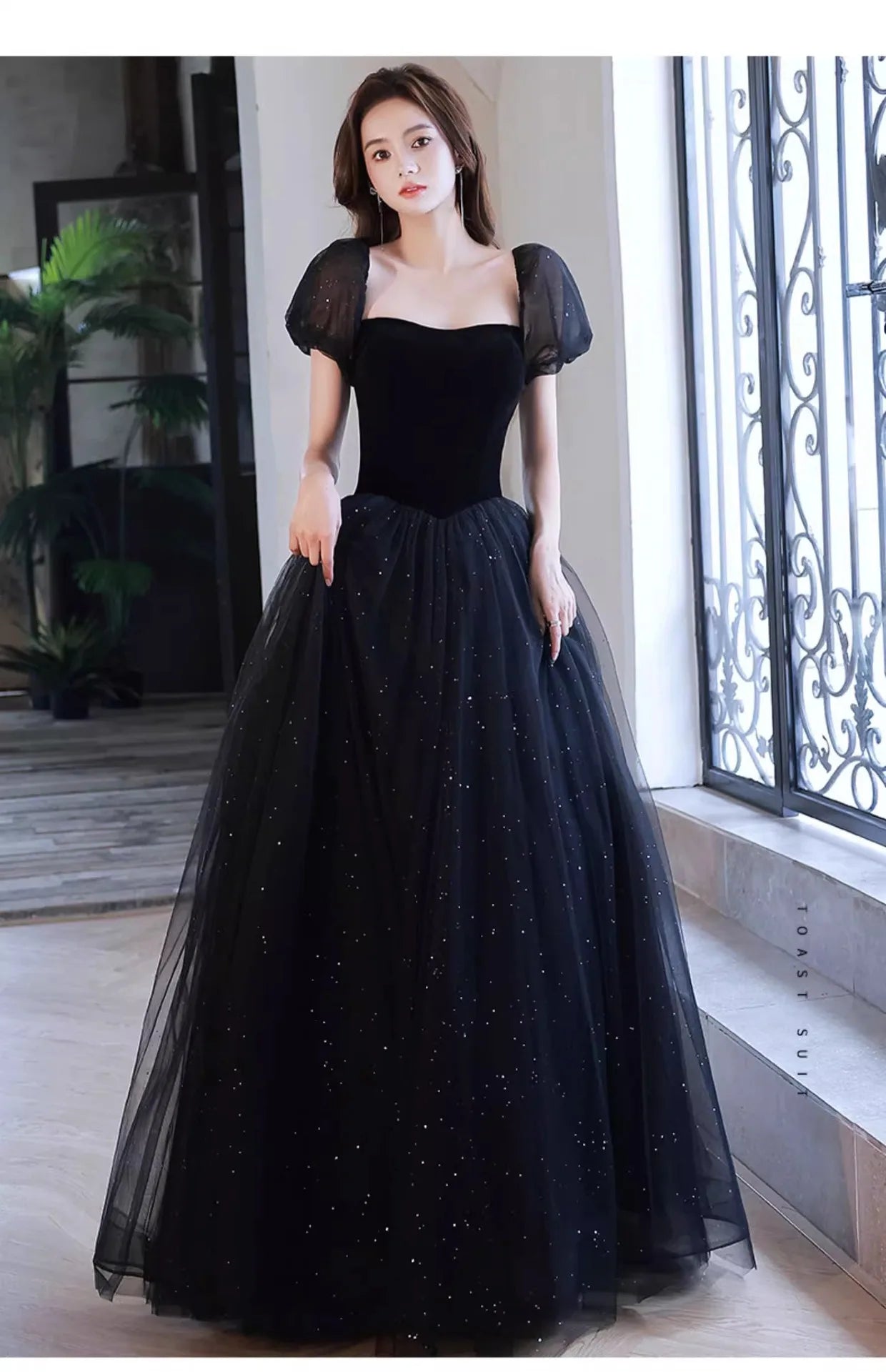 Black Elegant Evening Dress, Annual Meeting, High End Atmosphere, Banquet Host, High Sense, Female Adult Ceremony, Strap Dress